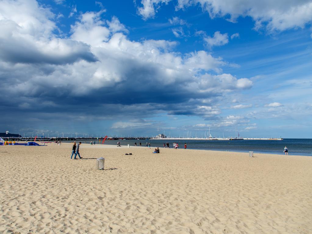 Beach Apartment I Plazowy Happy Hours Sopoty Exteriér fotografie
